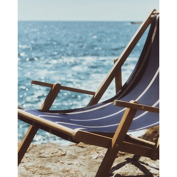 Kék tömörfa kerti napozóágy Vilara – Kave Home-image-3