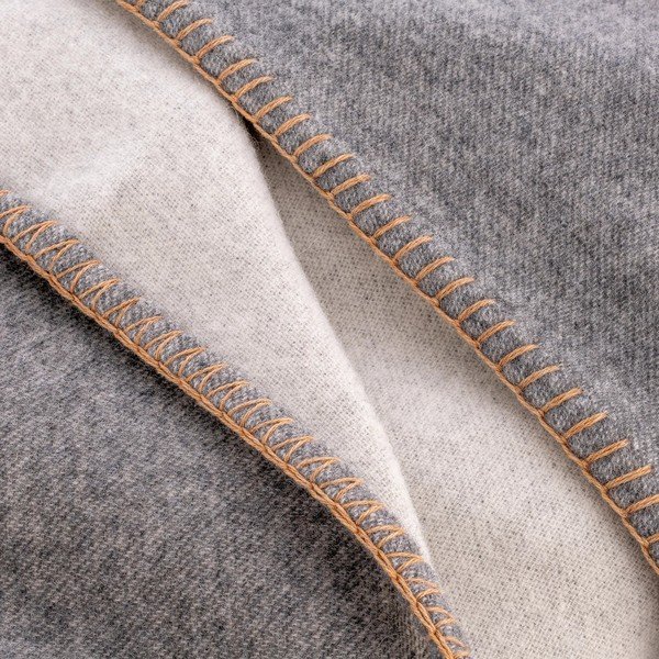 Szürke gyapjúkeverék takaró 145x200 cm Ahwi – Blomus-image-3