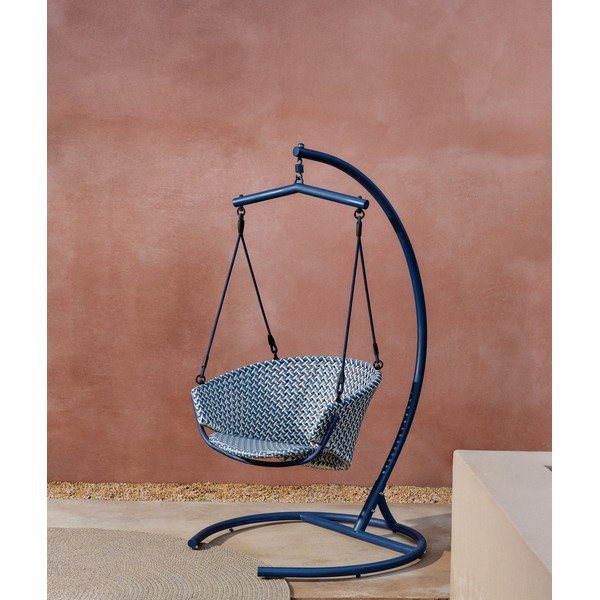 Kék rattan kerti függőfotel Saliga – Kave Home-image-3