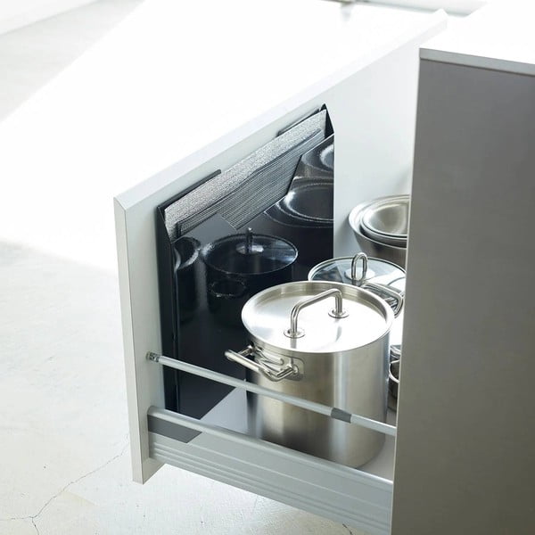 Öntapadós fém tányéralátét tartó Tower – YAMAZAKI-image-3