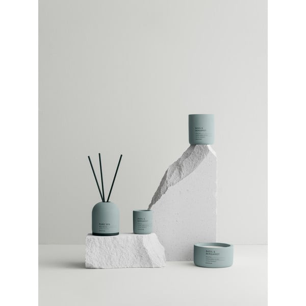 Illatos szójaviasz gyertya égési idő 24 ó Fraga: Basil & Bergamot – Blomus-image-1