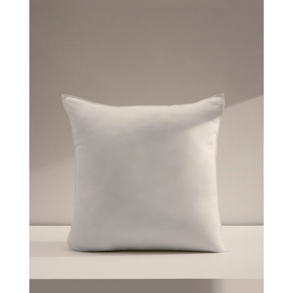 Párna 60x60 cm Fluff – Kave Home-image-1