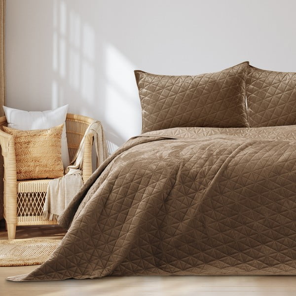 Világosbarna bársony steppelt ágytakaró 220x240 cm Laila – AmeliaHome-image-1