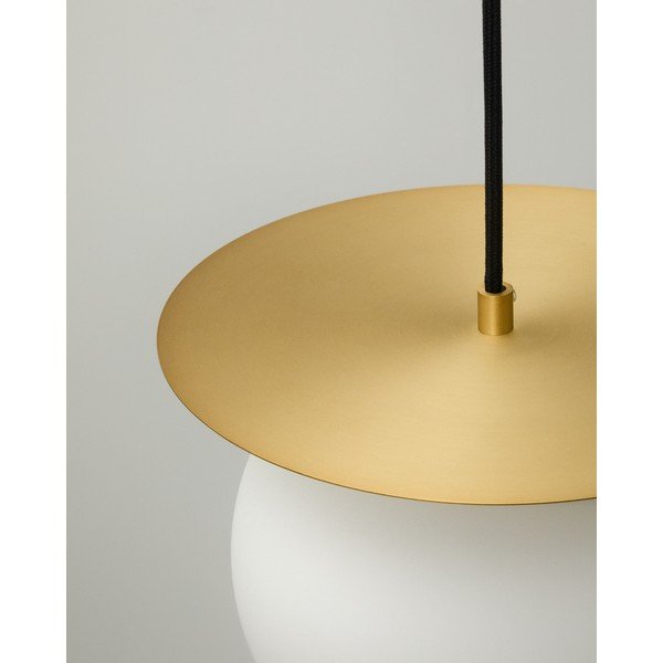 Fehér-aranyszínű fém függőlámpa üveg búrával ø 25 cm Brisia – Kave Home-image-3