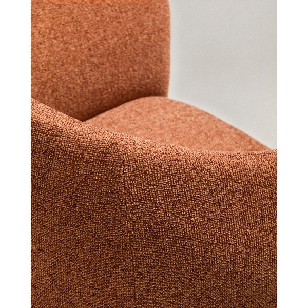 Terrakotta színű kárpitozott karfás étkezőfotel Bosca – Kave Home-image-2