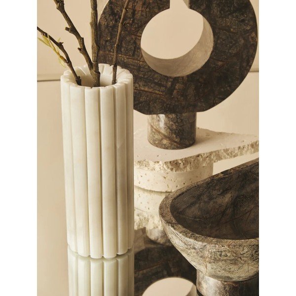 Fehér márvány váza (magasság 20 cm) Savio – Premier Housewares-image-1