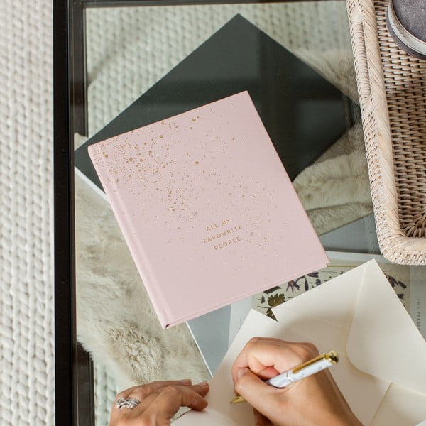 Címregiszter füzet 104 oldal- Busy B-image-1