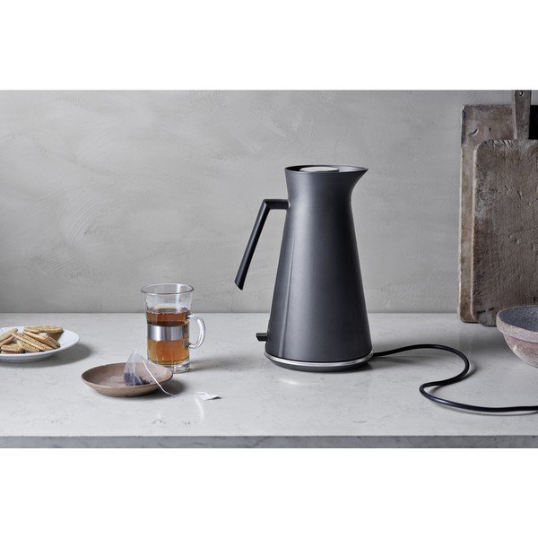 Fekete vízforraló 1,4 l Grand Cru – Rosendahl-image-2