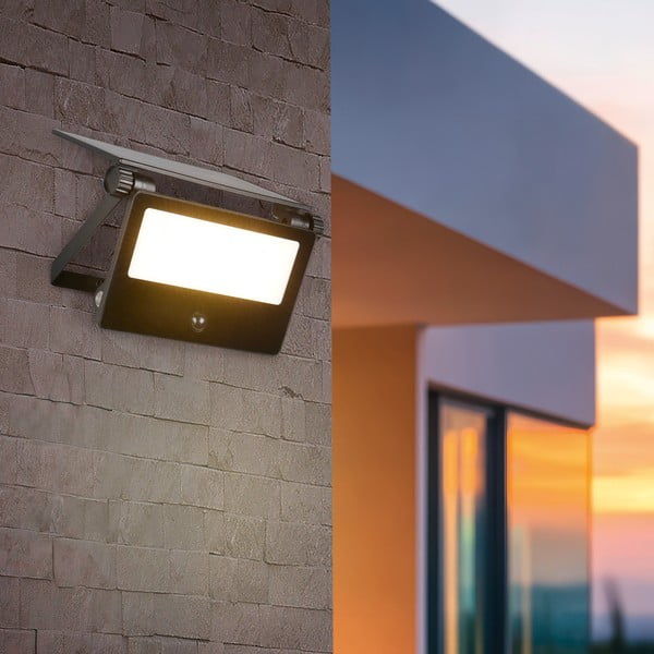 Napelemes LED fali kültéri lámpa mozgásérzékelővel (magasság 15,5 cm) Moura – Trio-image-1