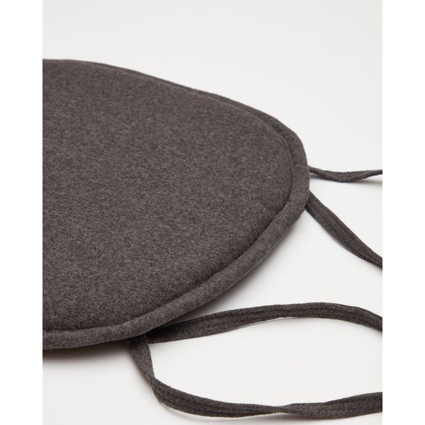 Mikroszálas székpárna 43x43 cm Romane – Kave Home-image-3