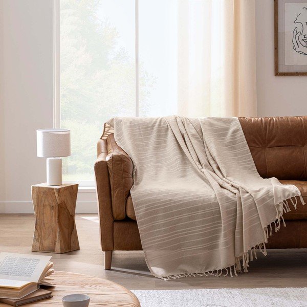 Bézs pamut ágytakaró 125x150 cm Lilia – douceur d'intérieur-image-1