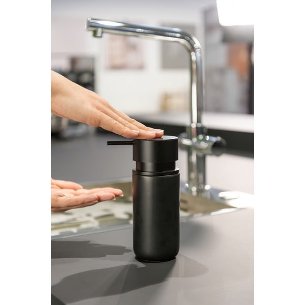 Black Outdoor Kitchen Silo fekete kerámia szappanadagoló - Wenko-image-4