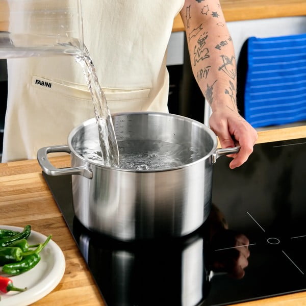 Indukciós tűzhelyhez alkalmas rozsdamentes acél lábas fedővel 5,5 l Lucca 3.0 – FABINI-image-1