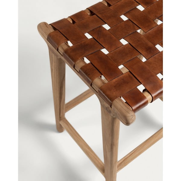 Natúr színű bőrutánzat bárszék (ülésmagasság 67 cm) Calixta – Kave Home-image-2