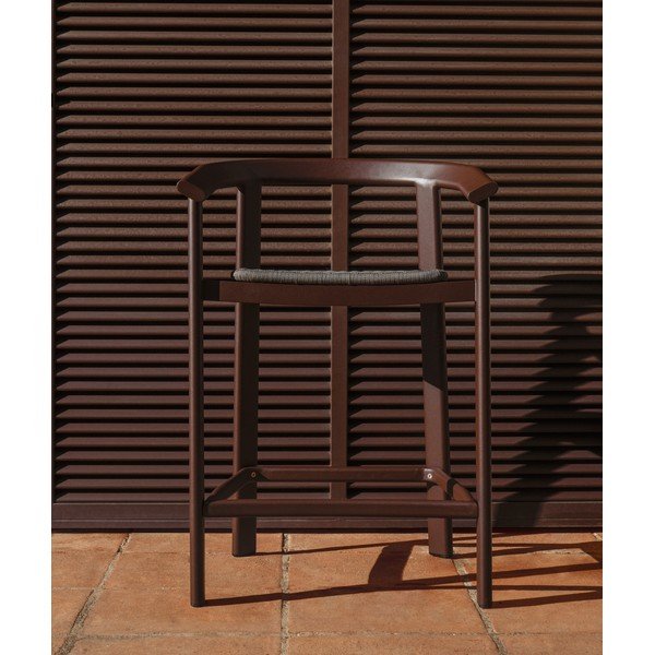 Barna tömörfa kerti bárszék Erice – Kave Home-image-1
