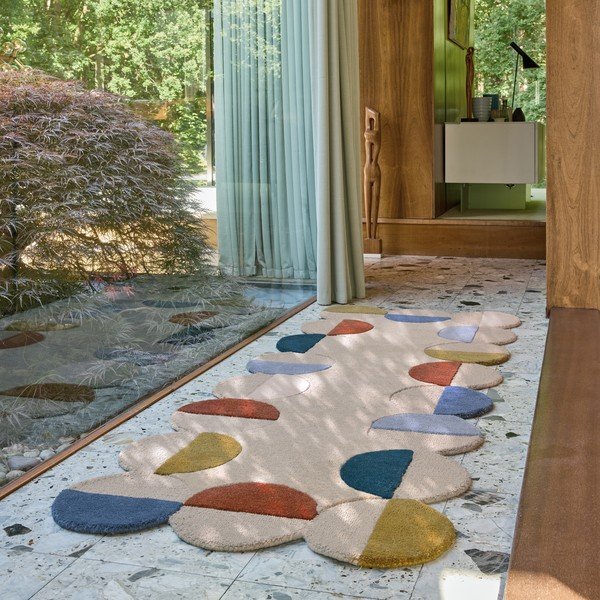 Bézs kézi szövésű gyapjú futószőnyeg 80x230 cm Mia Scallop Frame – Flair Rugs-image-1