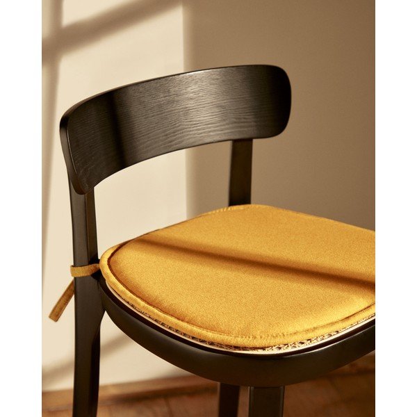 Mikroszálas székpárna 43x43 cm Romane – Kave Home-image-1