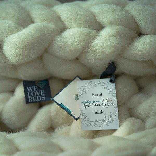 Krémszínű kézzel kötött merinói gyapjú pléd, 180 x 140 cm - WeLoveBeds-image-3