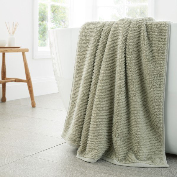 Világoszöld pamut fürdőlepedő 70x127 cm Soft Zero Twist Spa Towel – Bianca-image-1