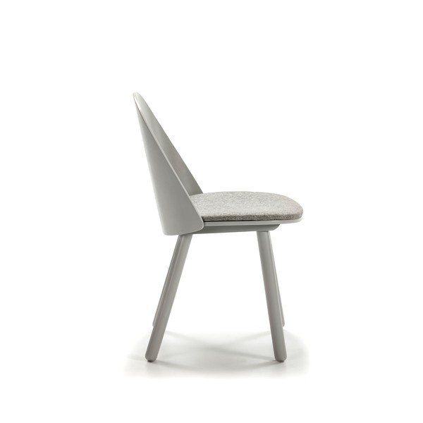 Uma szürke szék - Teulat-image-3