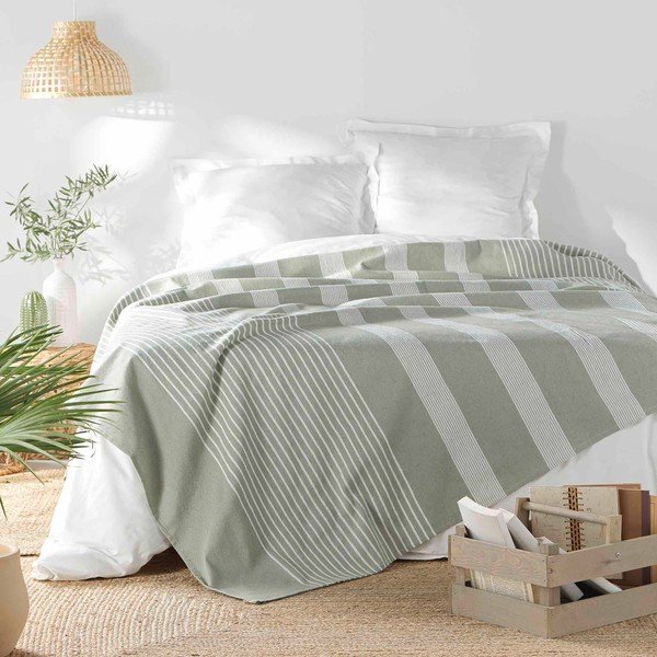 Zöld ágytakaró 220x240 cm Adele – douceur d'intérieur-image-1