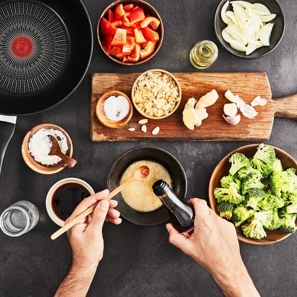 Alumínium wok serpenyő ø 28 cm Unlimited – Tefal-image-2