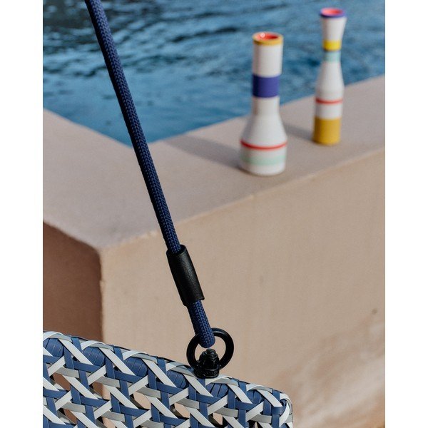 Kék rattan kerti függőfotel Saliga – Kave Home-image-1