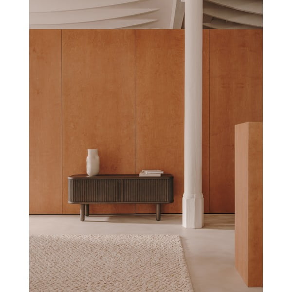 Sötétbarna TV-állvány kőrisfa dekorral 120x50 cm Mailen – Kave Home-image-1