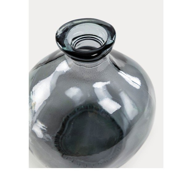 Szürke váza (magasság 18 cm) Brenna – Kave Home-image-2