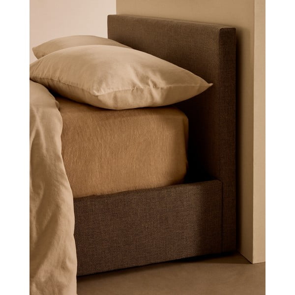 Szürke kárpitozott ágyneműtartós egyszemélyes ágy ágyráccsal 90x200 cm Nahiri – Kave Home-image-1