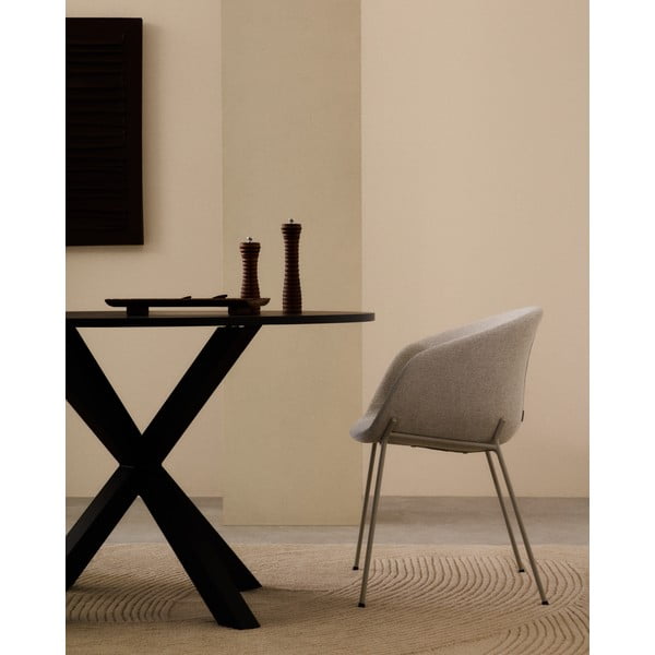 Bézs kárpitozott karfás étkezőfotel Yvette – Kave Home-image-1