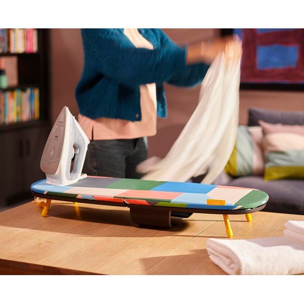 Asztali összecsukható vasalódeszka 90x33 cm Pocket – Joseph Joseph-image-1