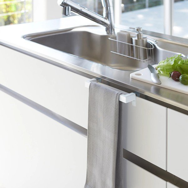 Fehér függő konyharuha tartó Tower – YAMAZAKI-image-1