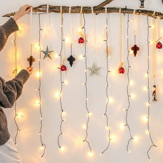 Karácsonyi fényfüzérek