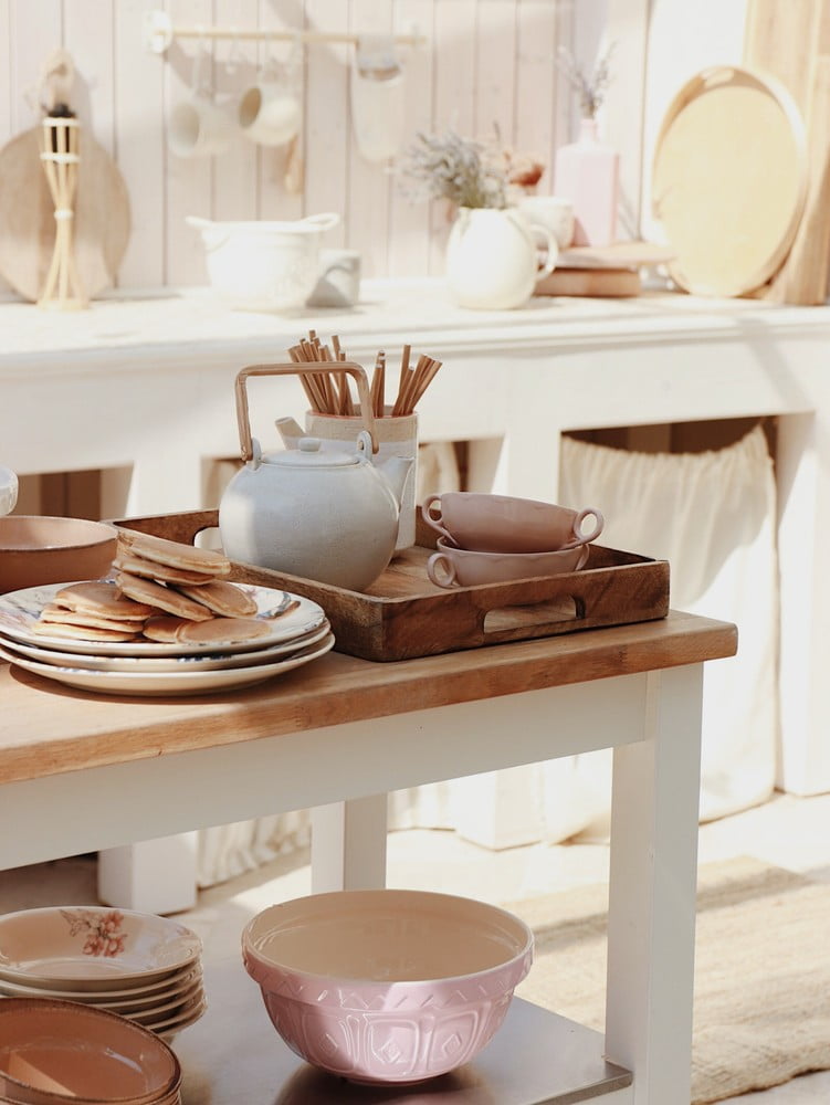 Inspirációk: Étkező, Romantikus stílus