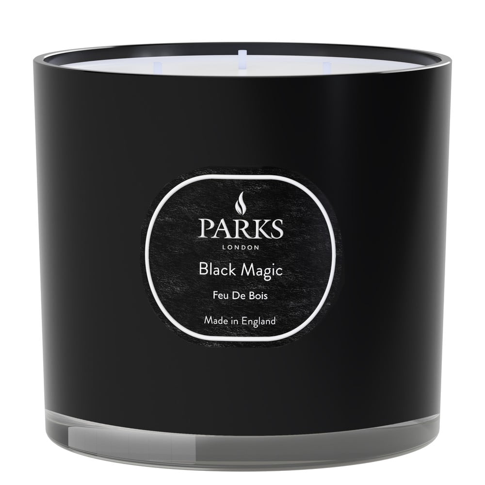 Black Magic Feu De Bois illatgyertya, égési idő 56 óra - Parks Candles London