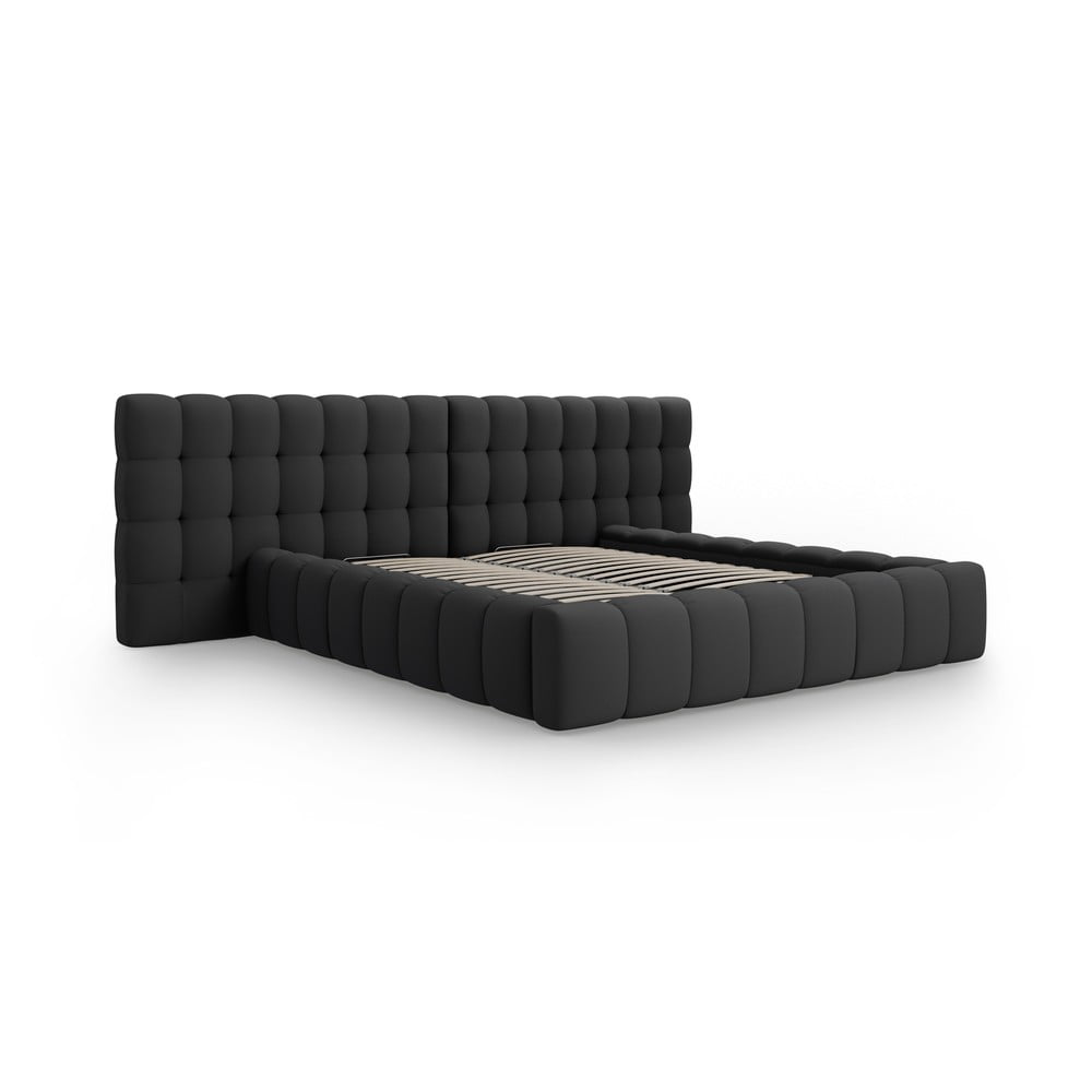 Fekete kárpitozott ágyneműtartós franciaágy ágyráccsal 160x200 cm Mamaia – Micadoni Home